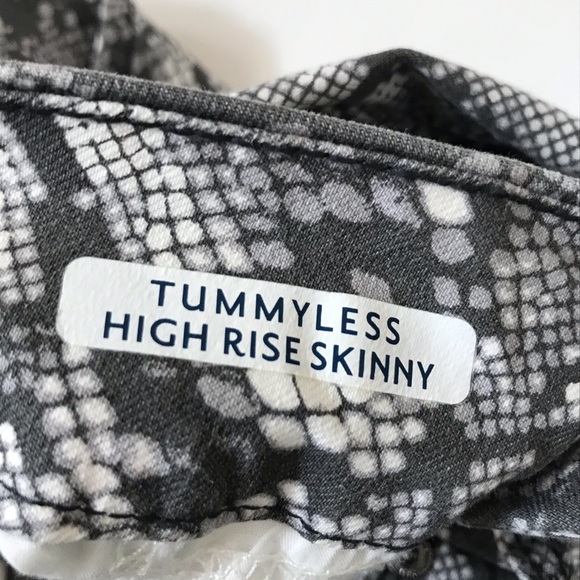 SEVEN7 Tummyless High Rise Snake Skin Print Skinny Jeans - Picture 8 of 9